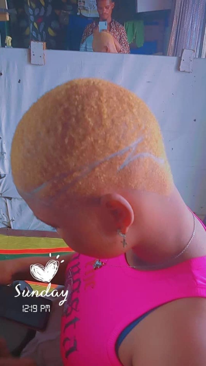 Haircut (barbing salon)