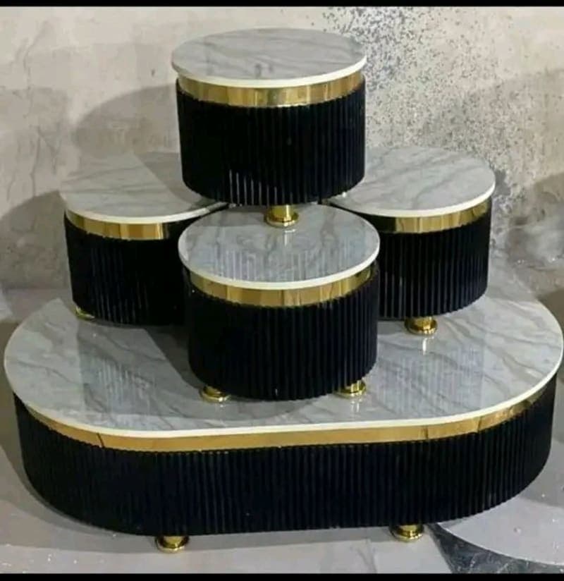 Premium marble multi-tiered table!