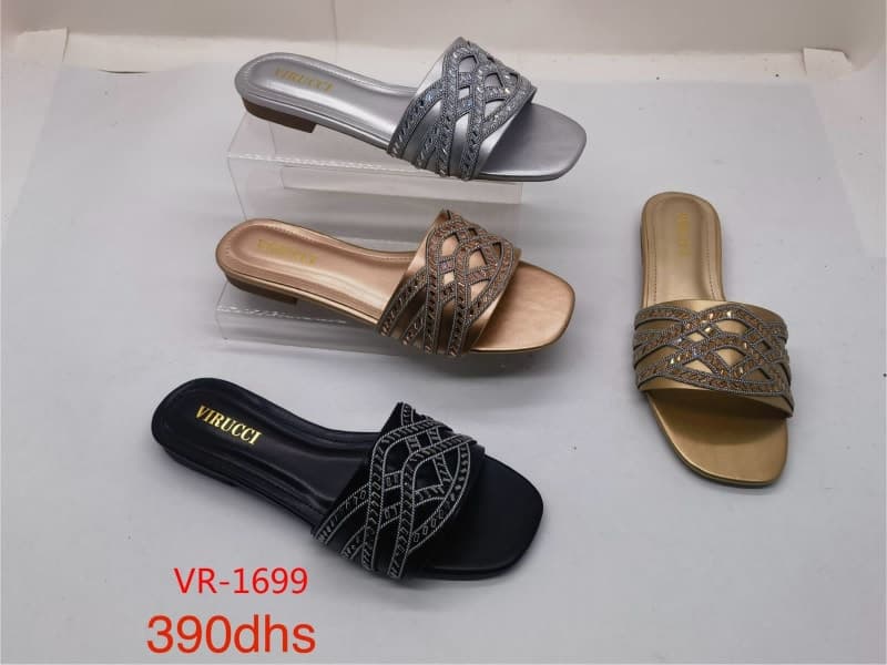 Qq fish shoes