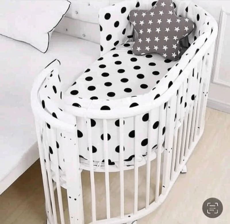 Baby Crib & Storage Unit