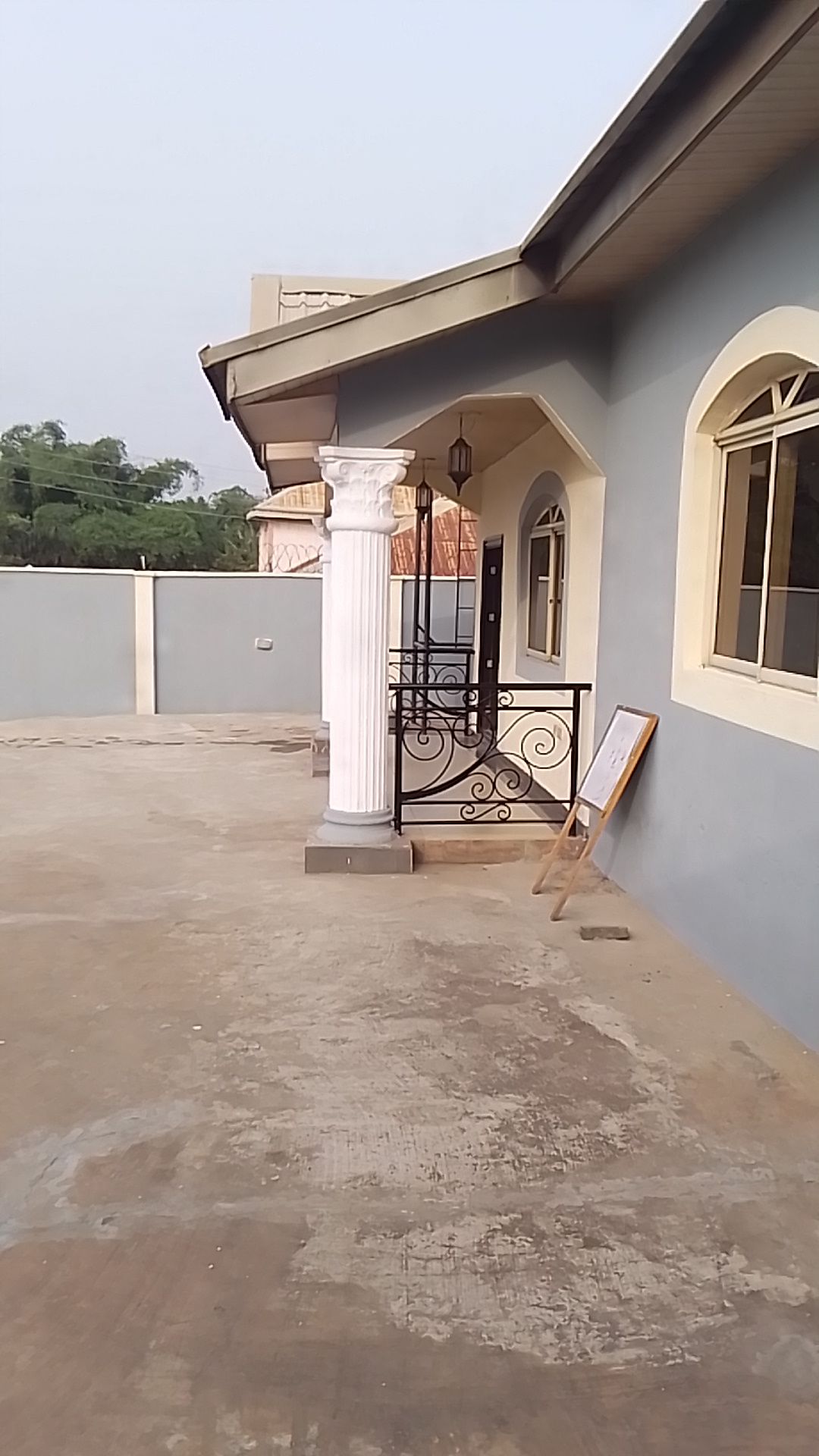 5 bedroom Bungalow