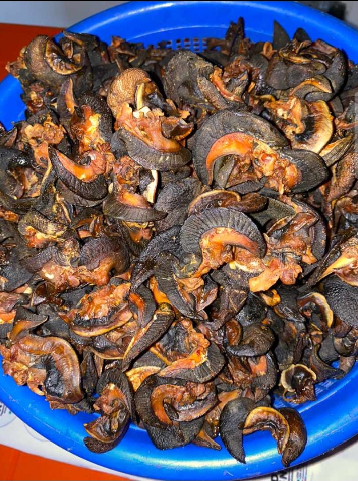 Oven dried snails