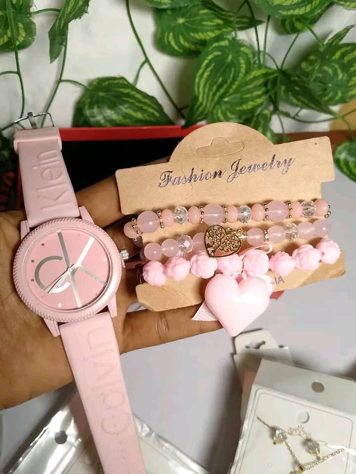 Elegant Wristwatch & Bracelet Sets