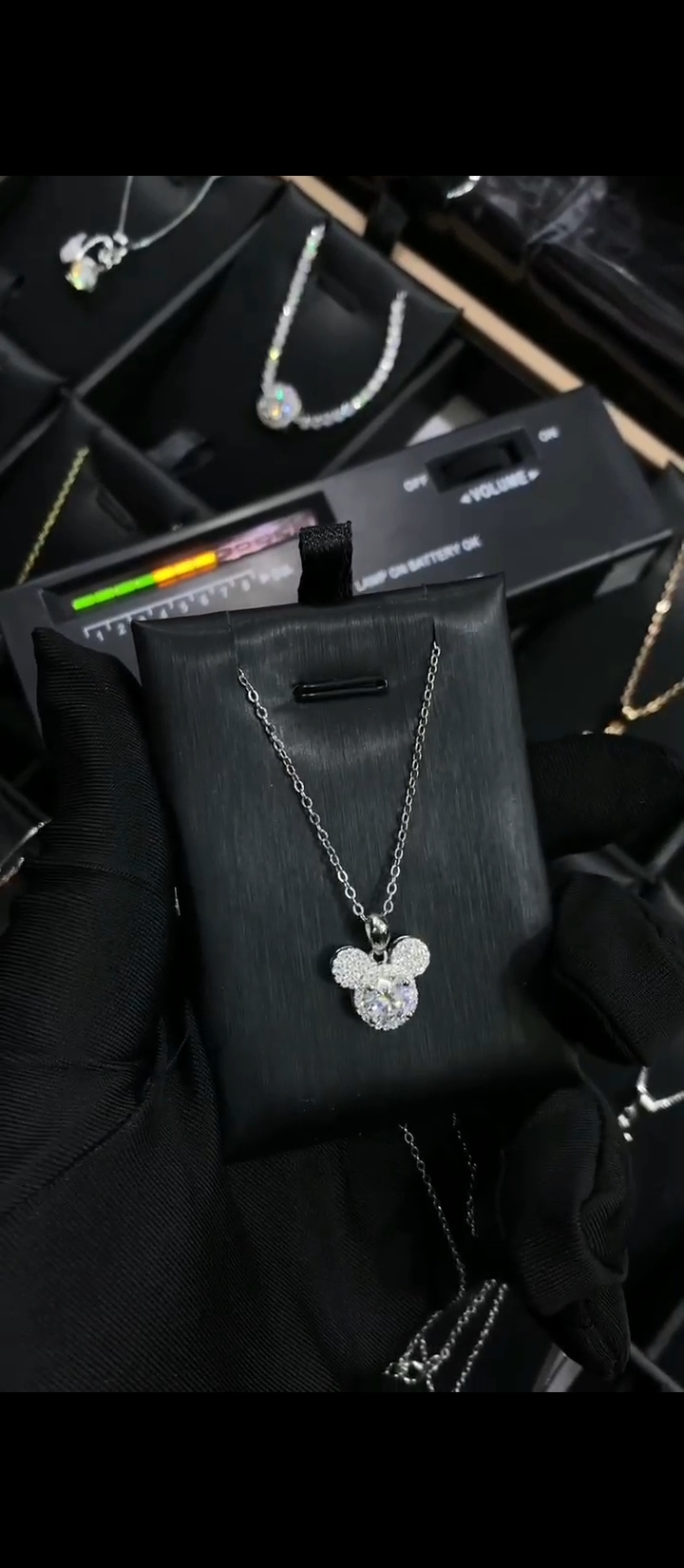 Diamond necklace/Earrings