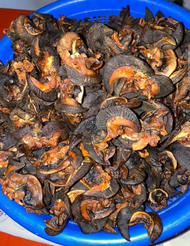 Oven dried snails