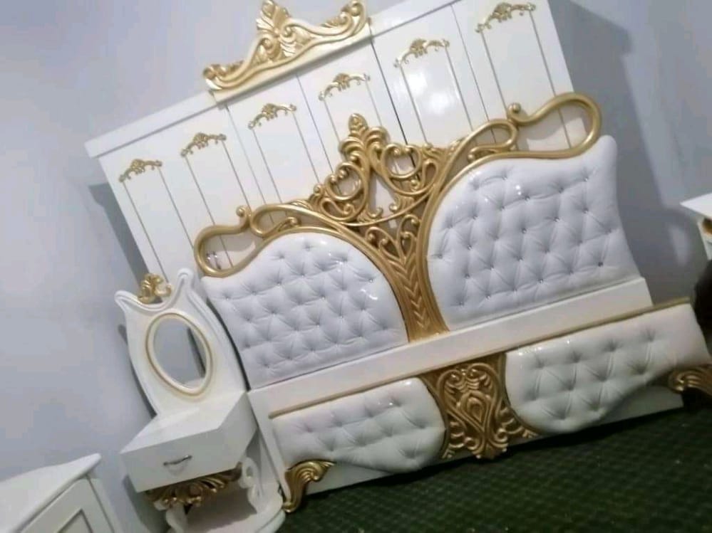 Furnitures