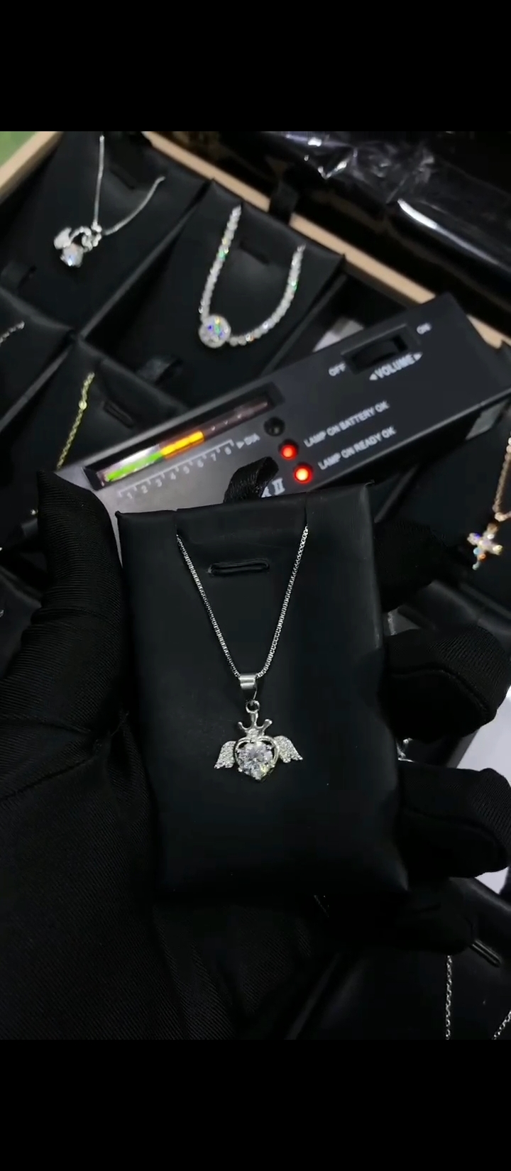 Diamond necklace/Earrings