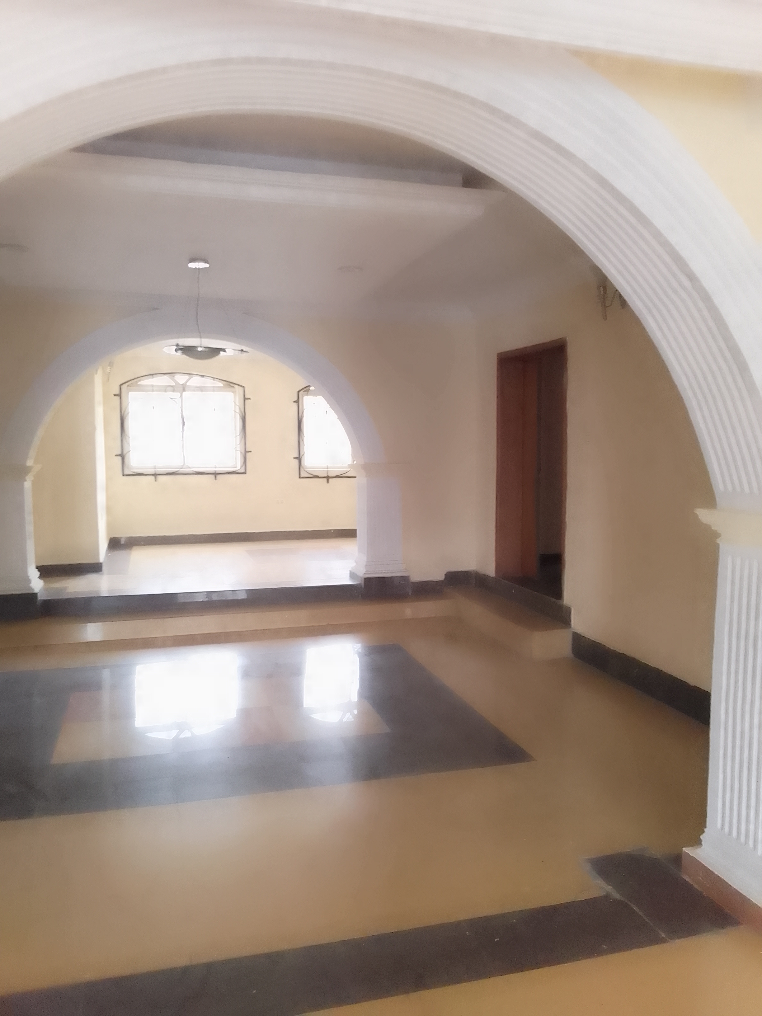 5 bedroom Bungalow