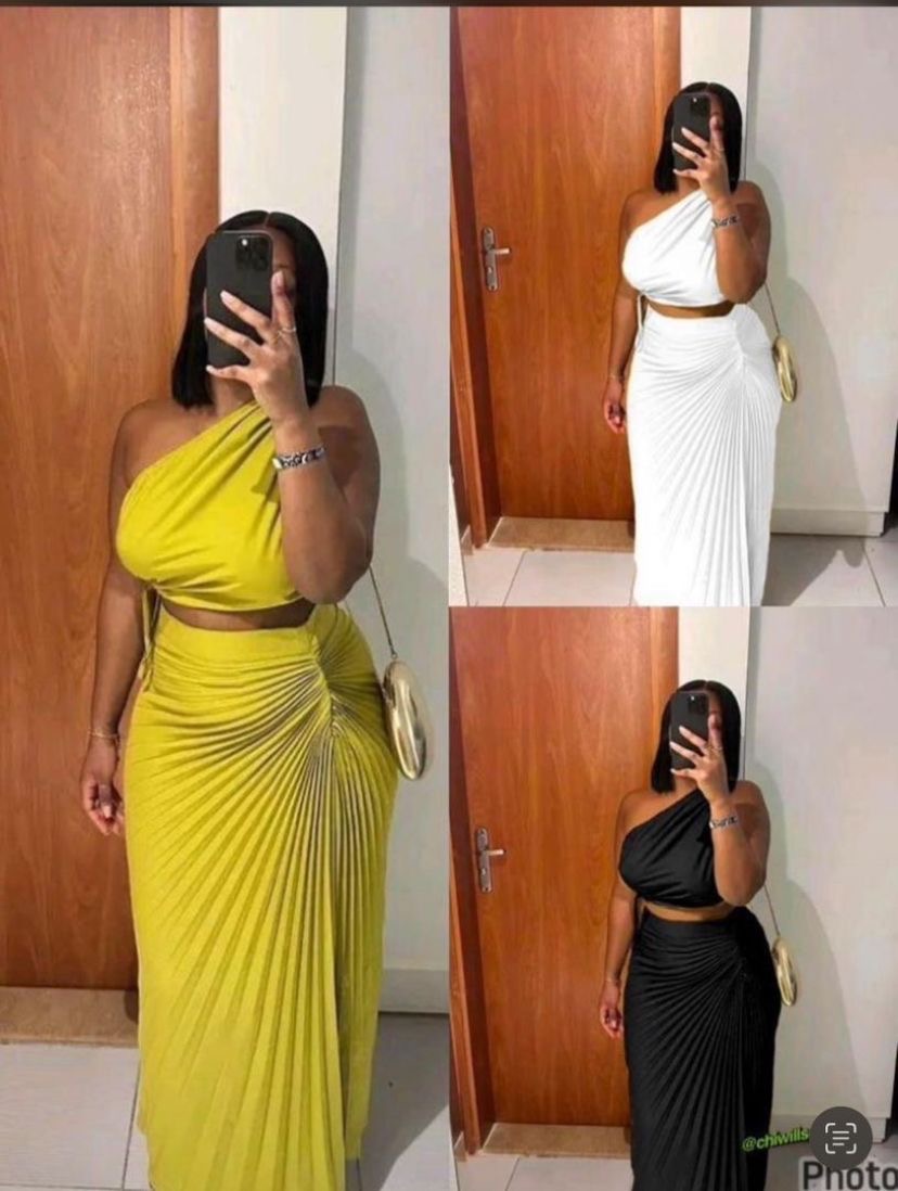 Unisex wears. Pleated Two-Piece Sets