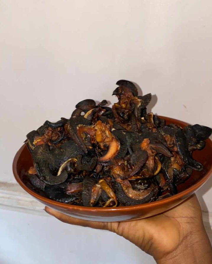 Oven dried snails