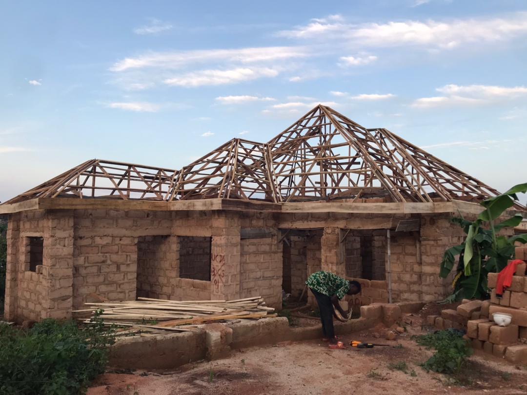 Expert Roofing