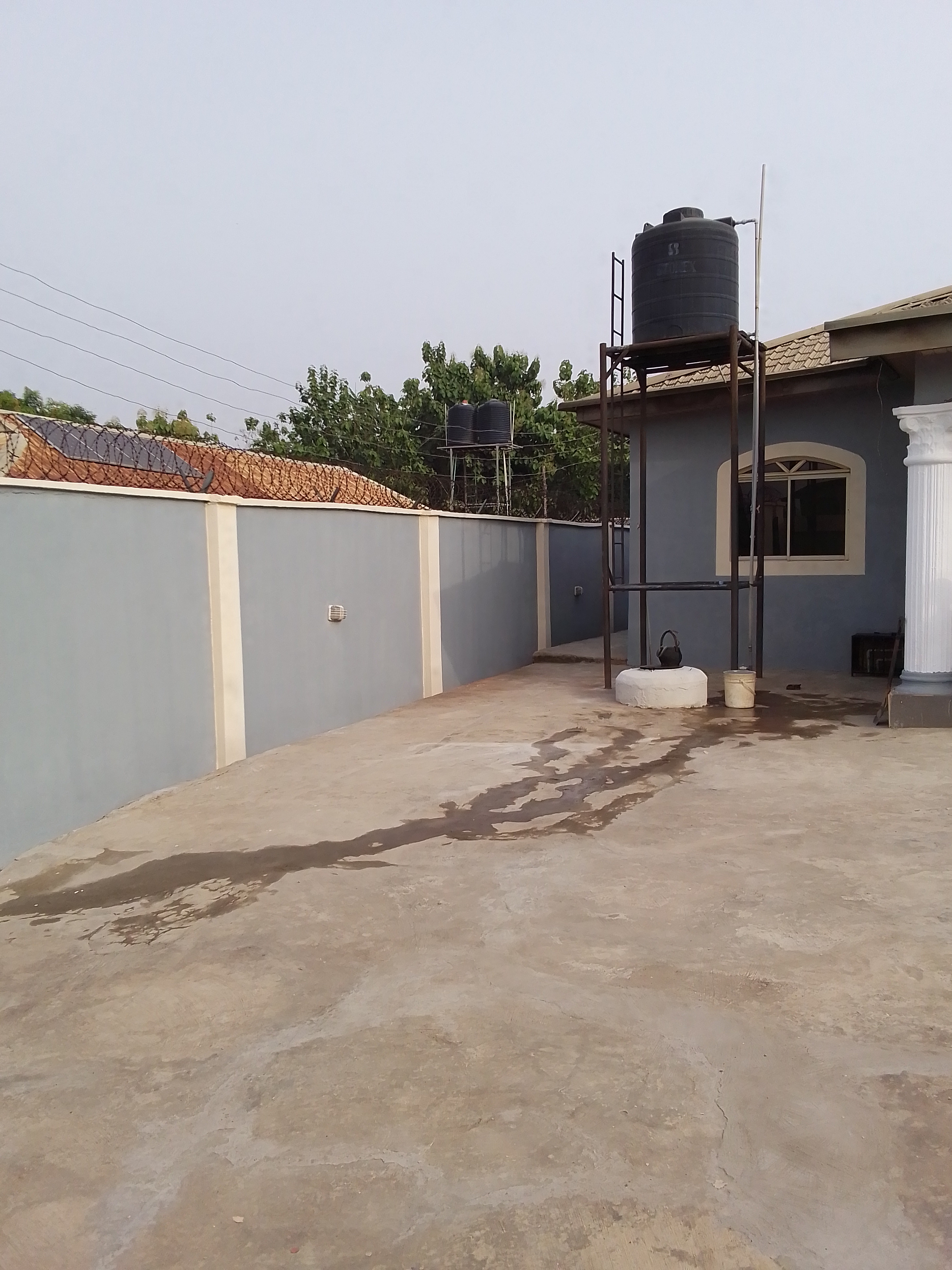 5 bedroom Bungalow